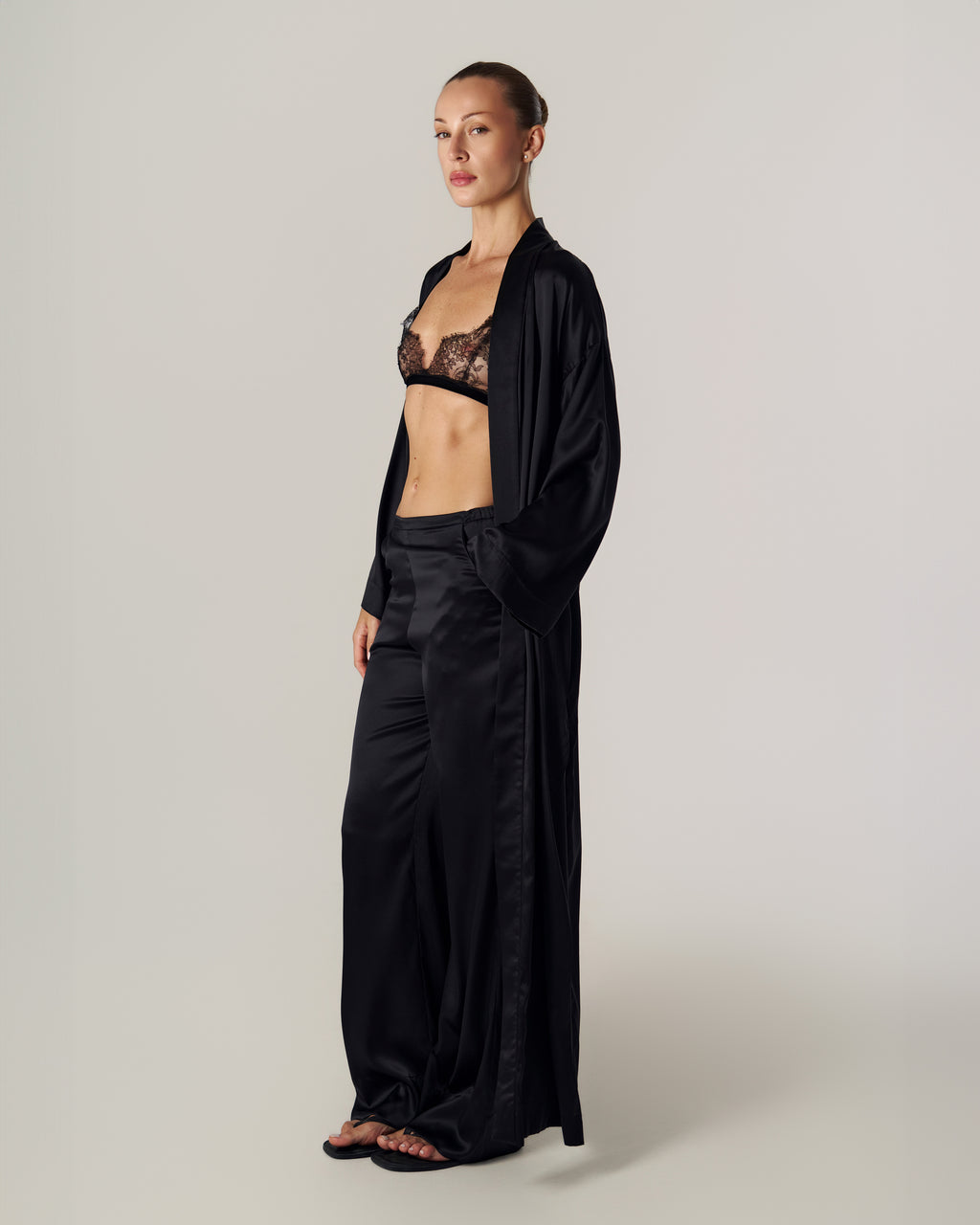 SILK-SATIN KIMONO BLACK