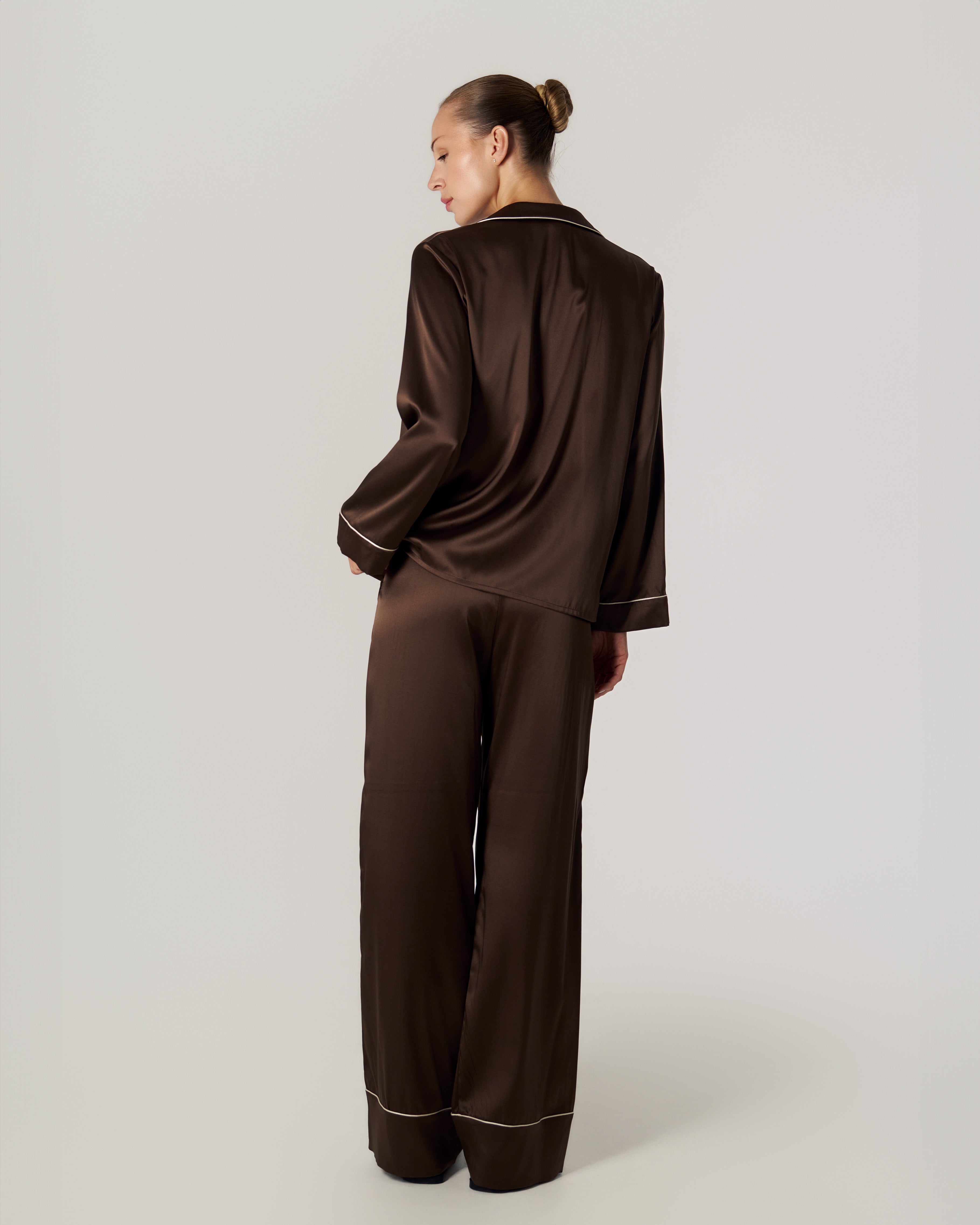 PYJAMA STYLE SILK SUIT (SHIRT, PANTS)