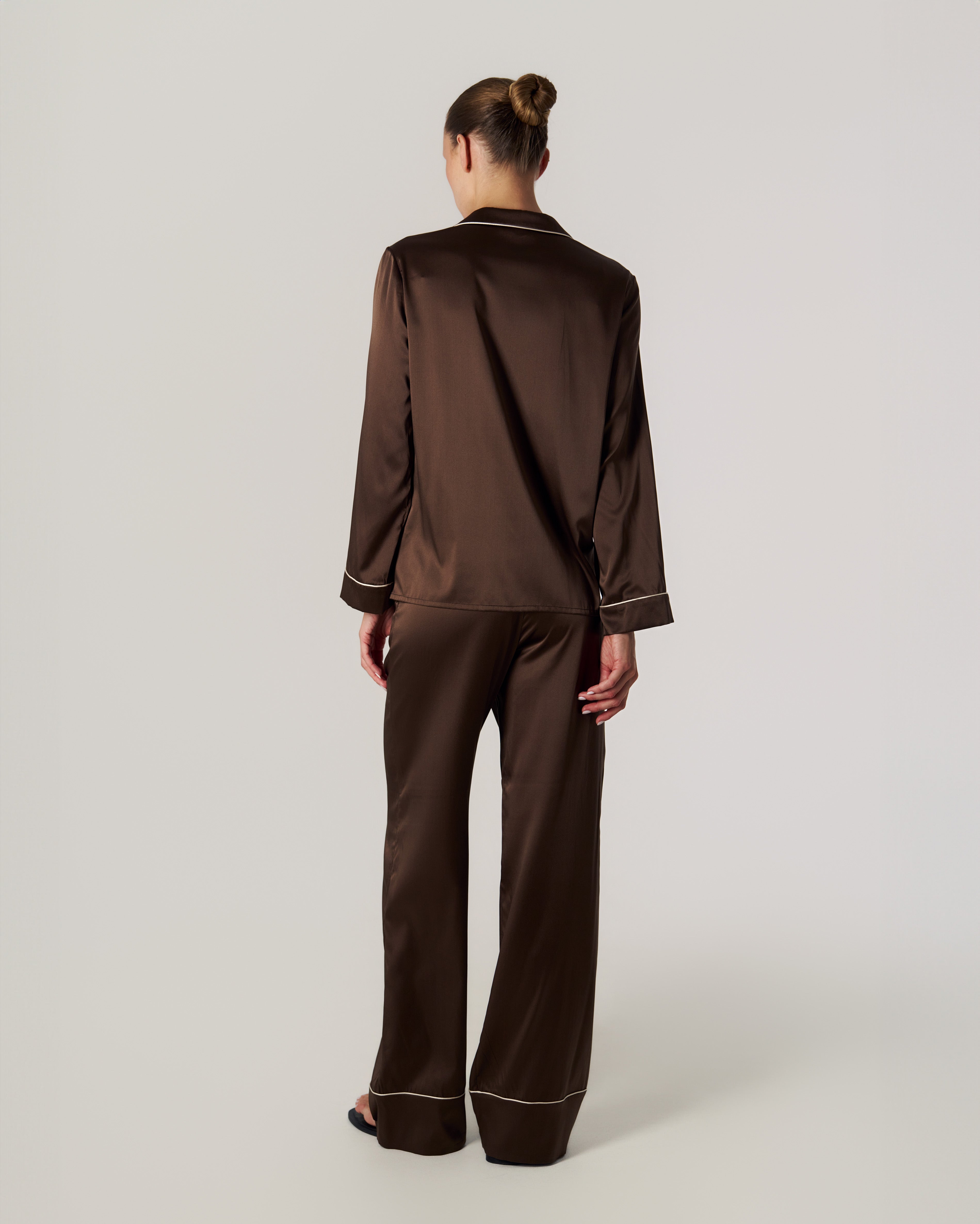 PYJAMA STYLE SILK SUIT (SHIRT, PANTS)