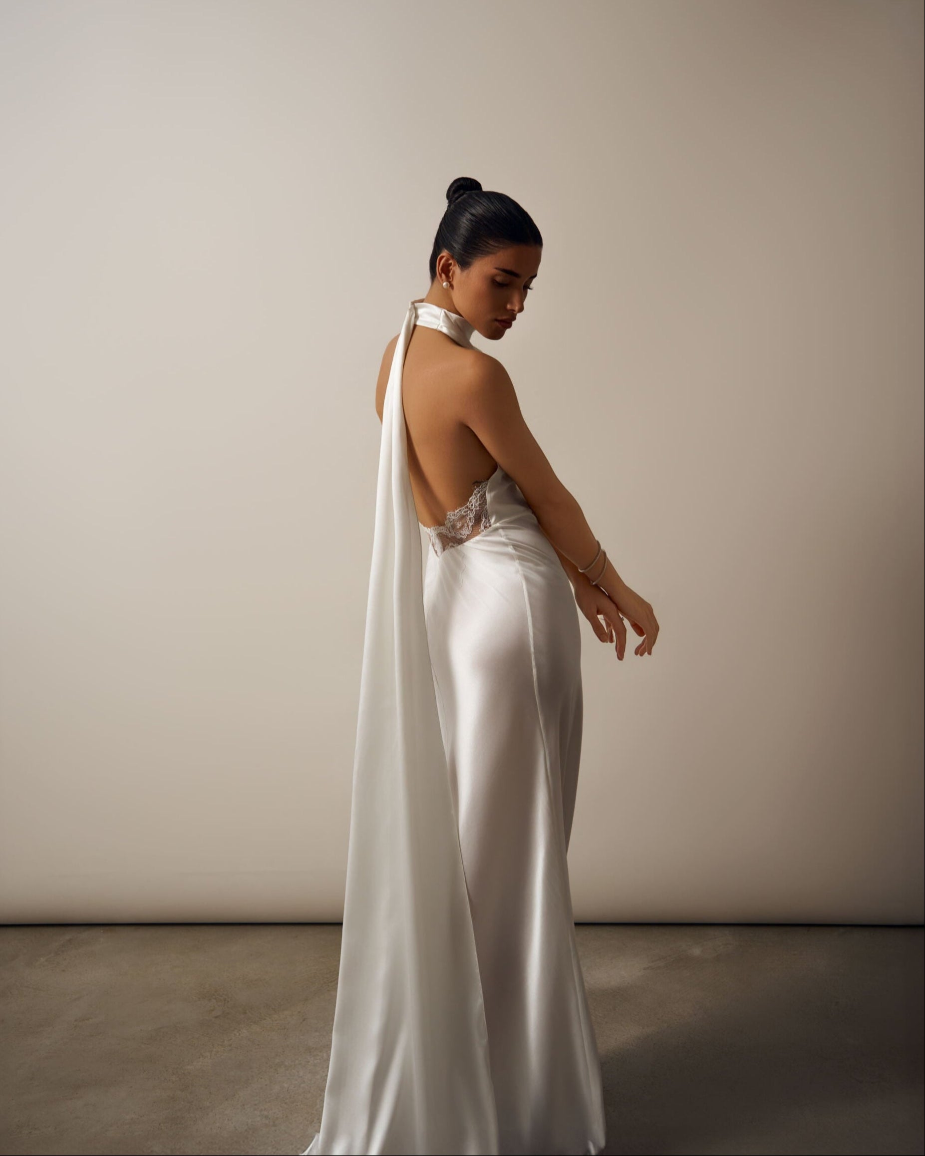 BRIDAL DEMETRA SILK GOWN DRESS WITH CHANTILLY LACE