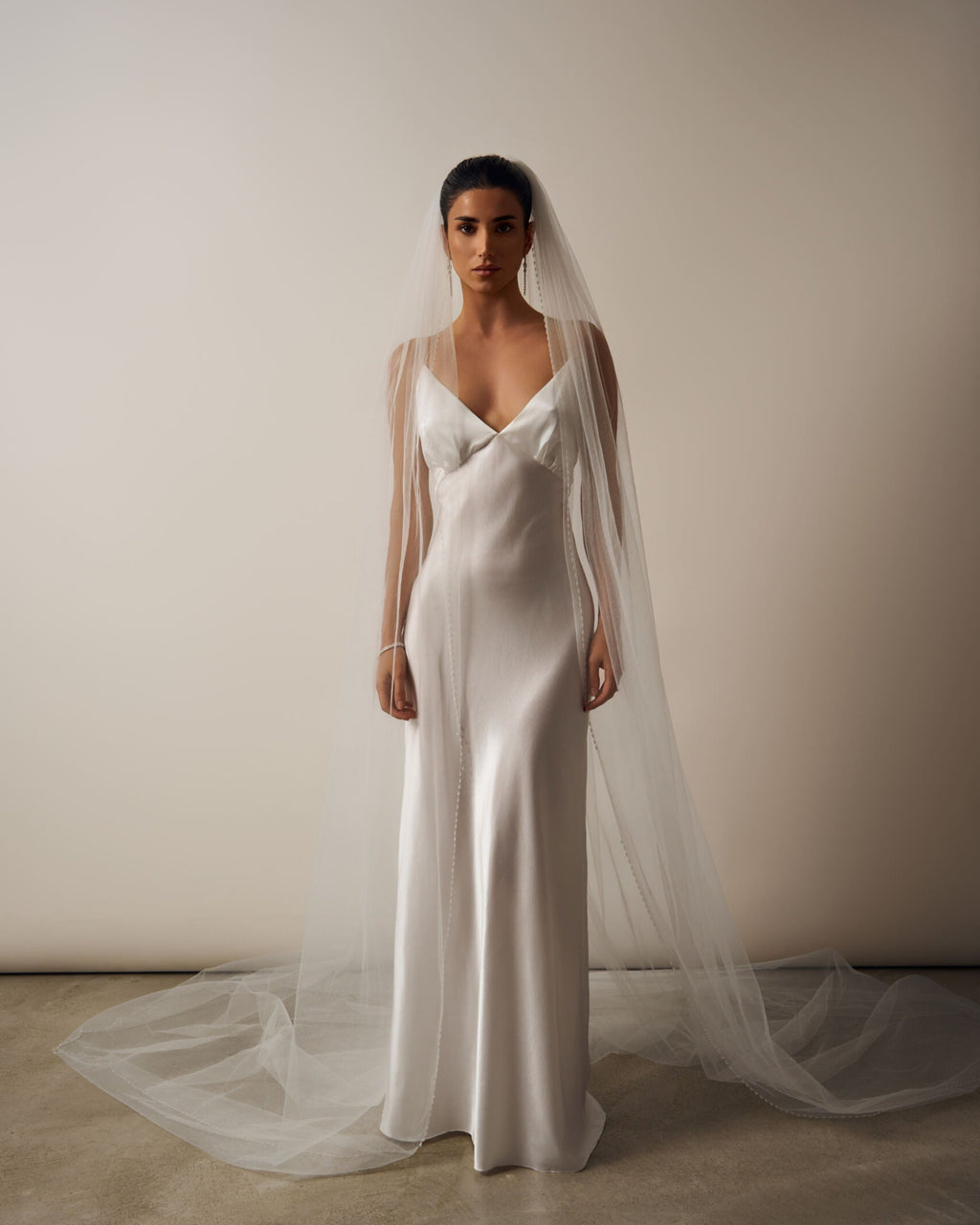 BRIDAL GRACE SILK GOWN DRESS